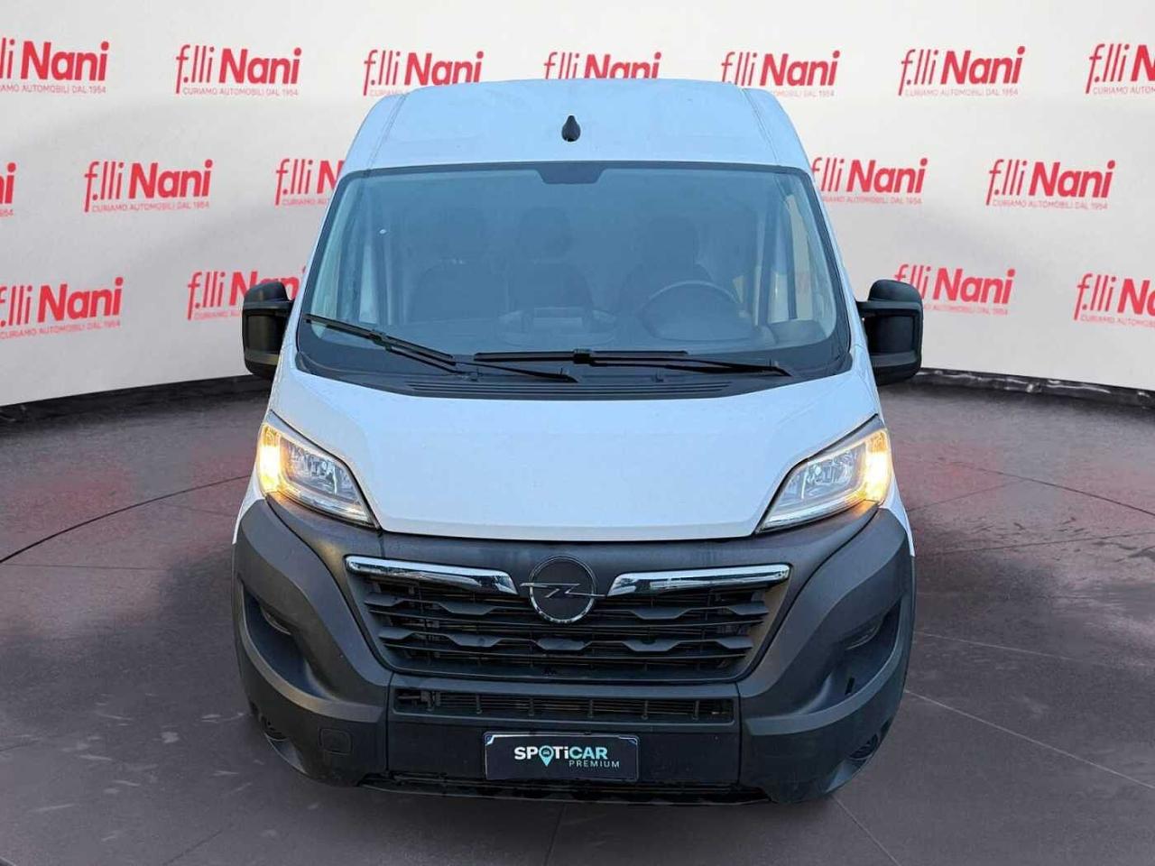 Opel Opel Movano usata, con cassetto portaoggetti centrale