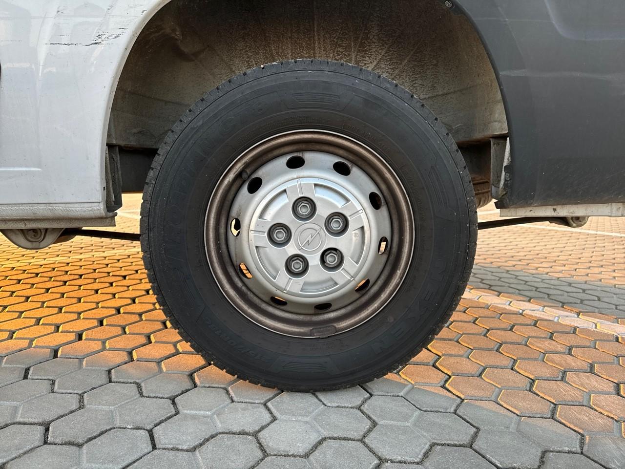 Opel Opel Movano usata, con 4 freni a disco con 2 dischi ventilati