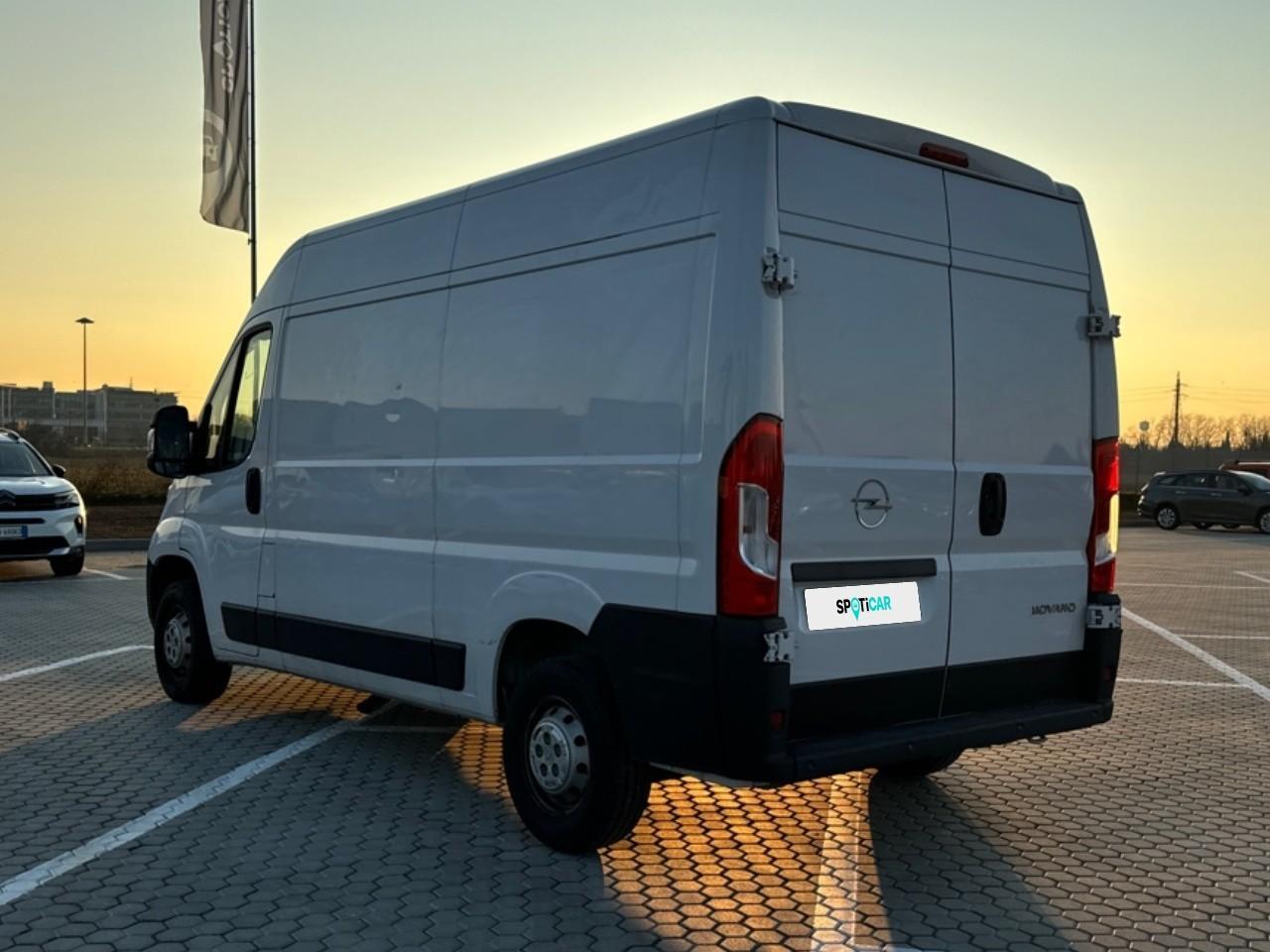 Opel Opel Movano usata, con connessione bluetooth