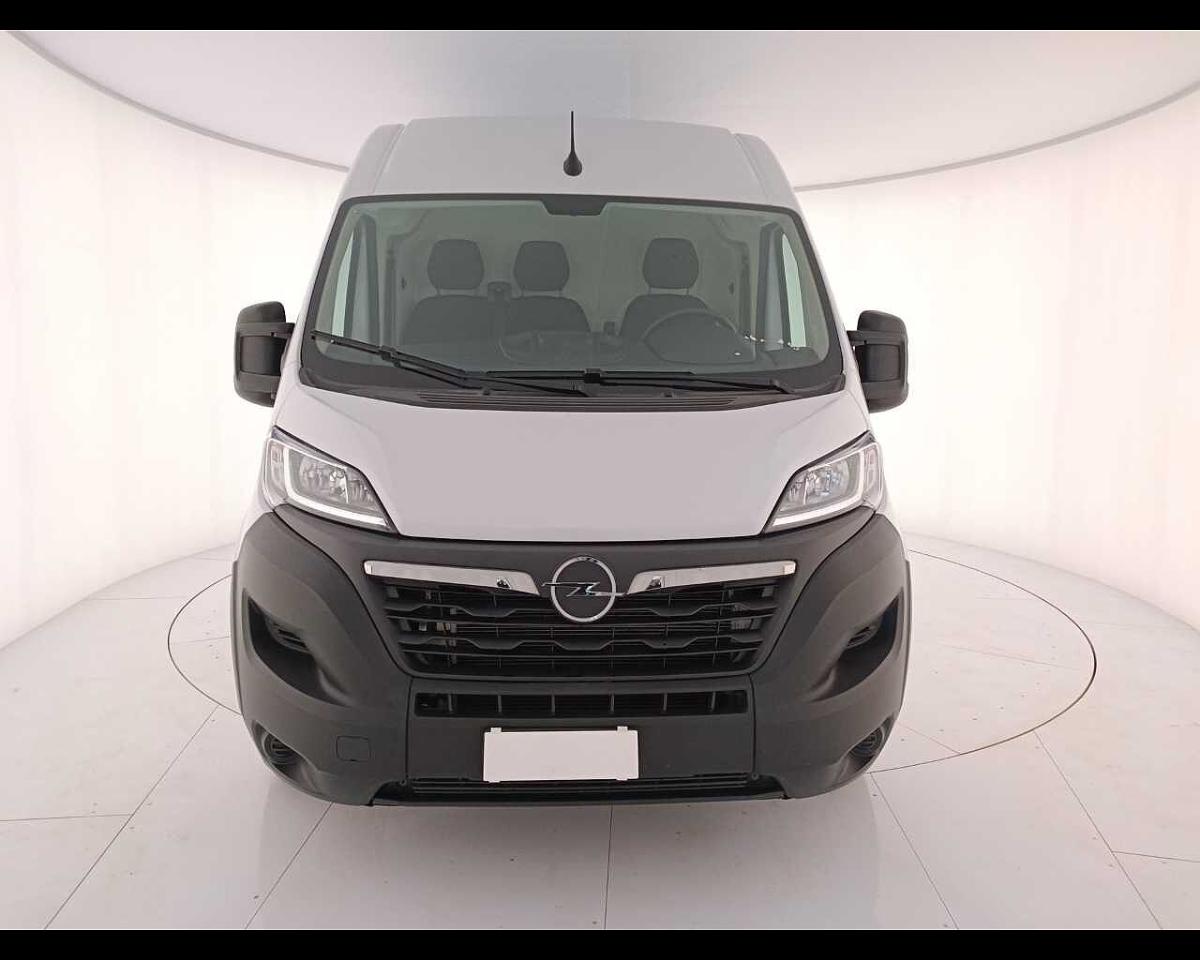 Opel Opel Movano usata, con cassetto portaoggetti centrale