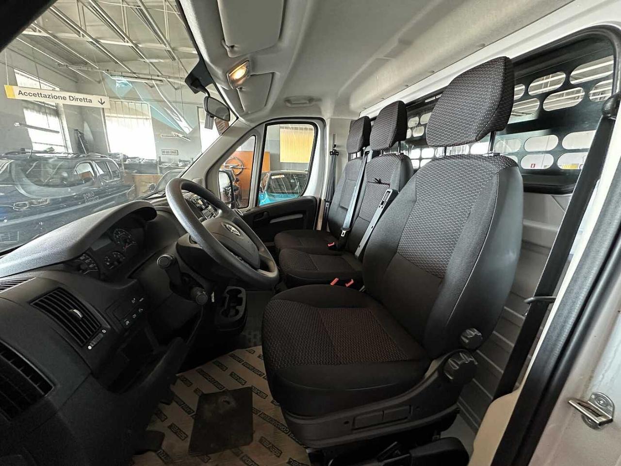 Opel Opel Movano usata, con assistenza alla frenata