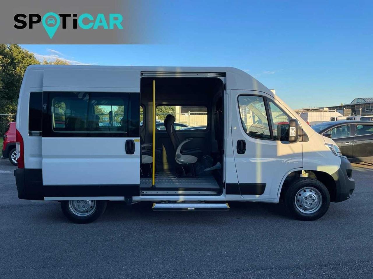 Opel Opel Movano usata, con interno black