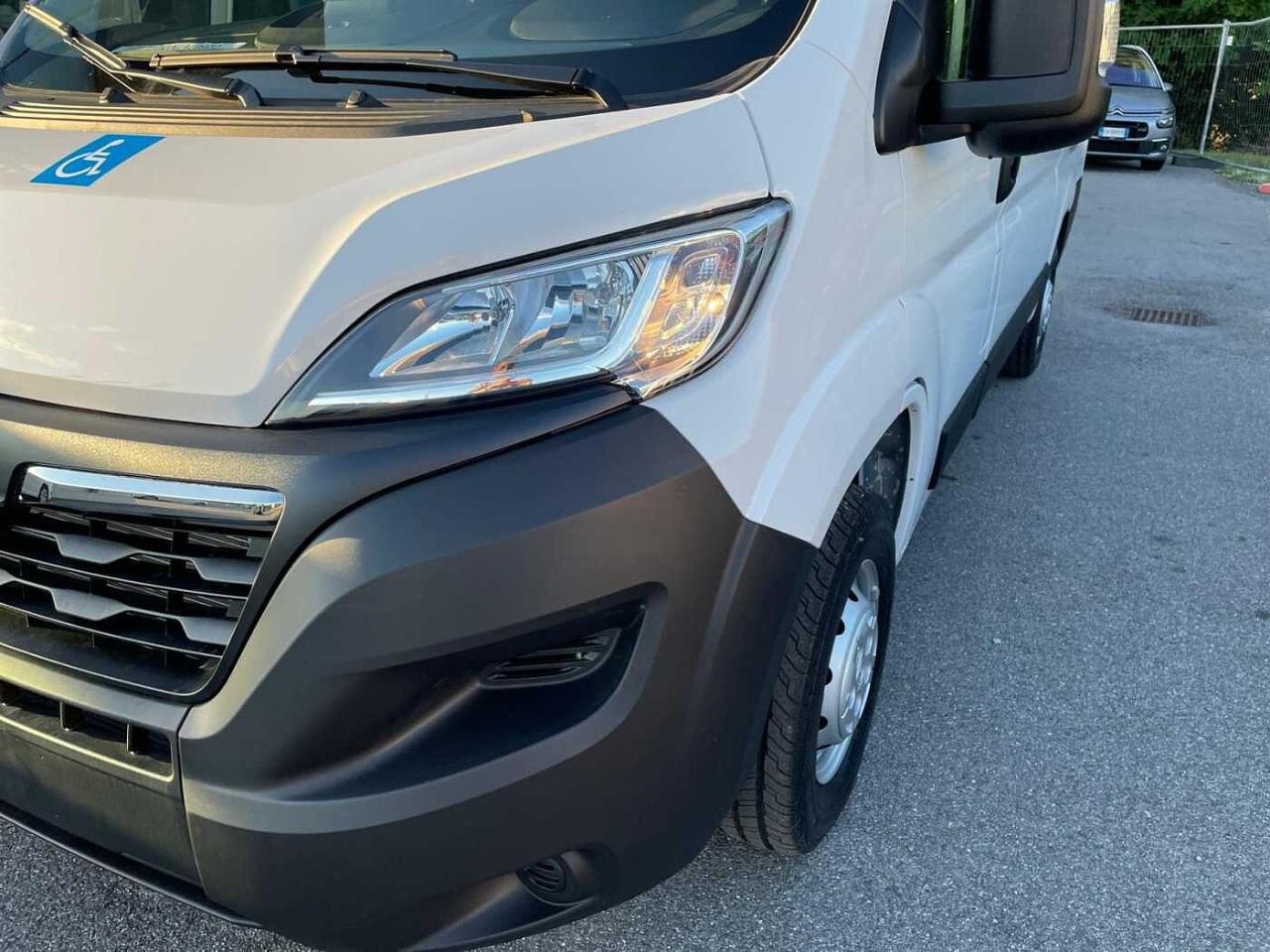 Opel Opel Movano usata, con radio