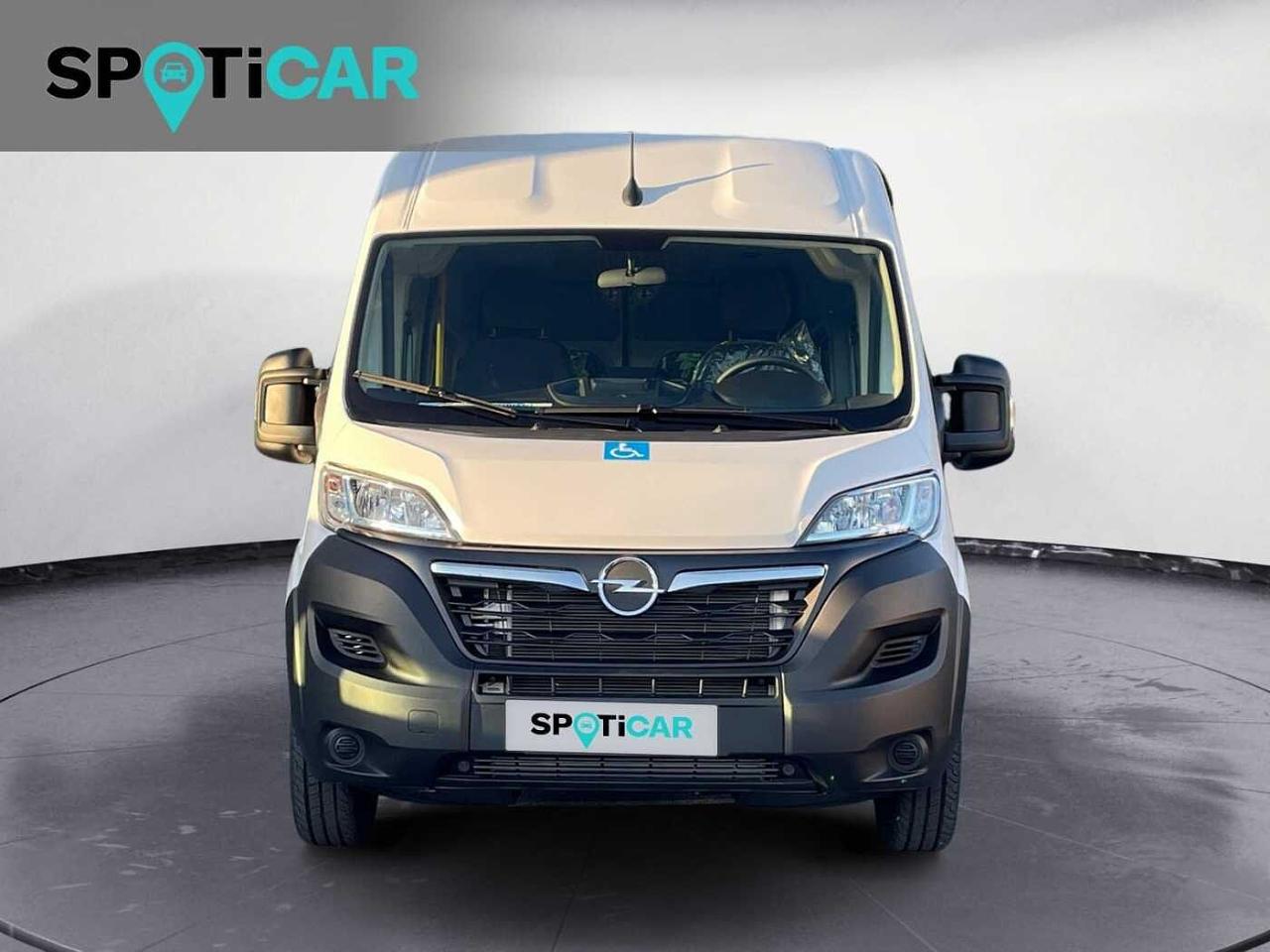 Opel Opel Movano usata, con tessuto