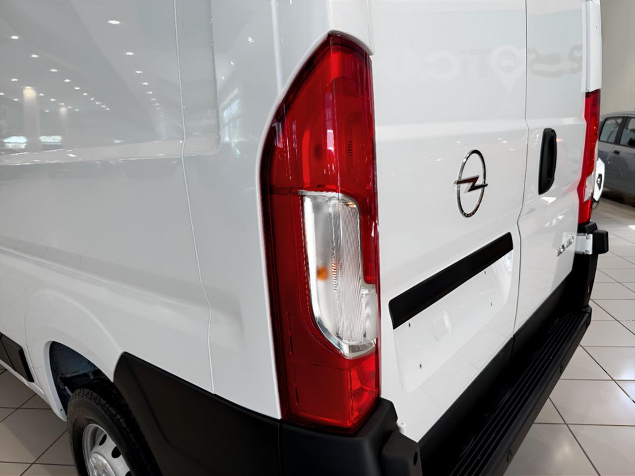 Opel Opel Movano usata 9