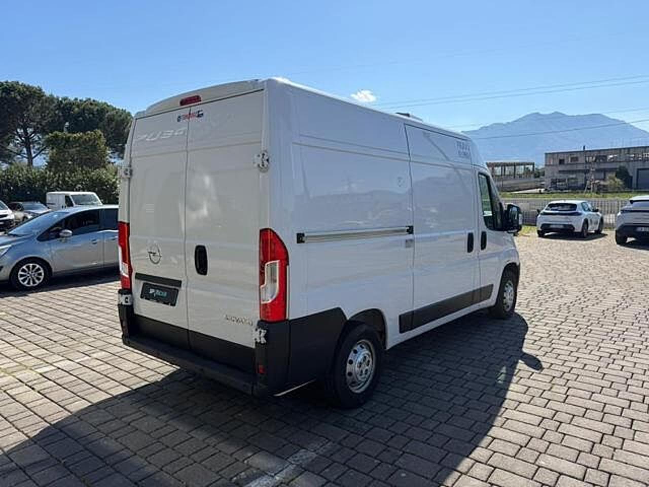 Opel Opel Movano usata 16
