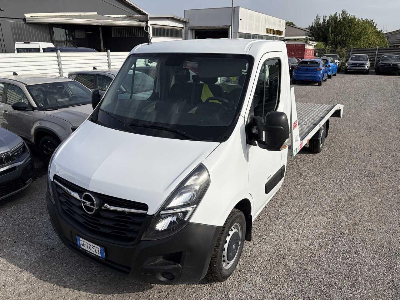 Opel Movano