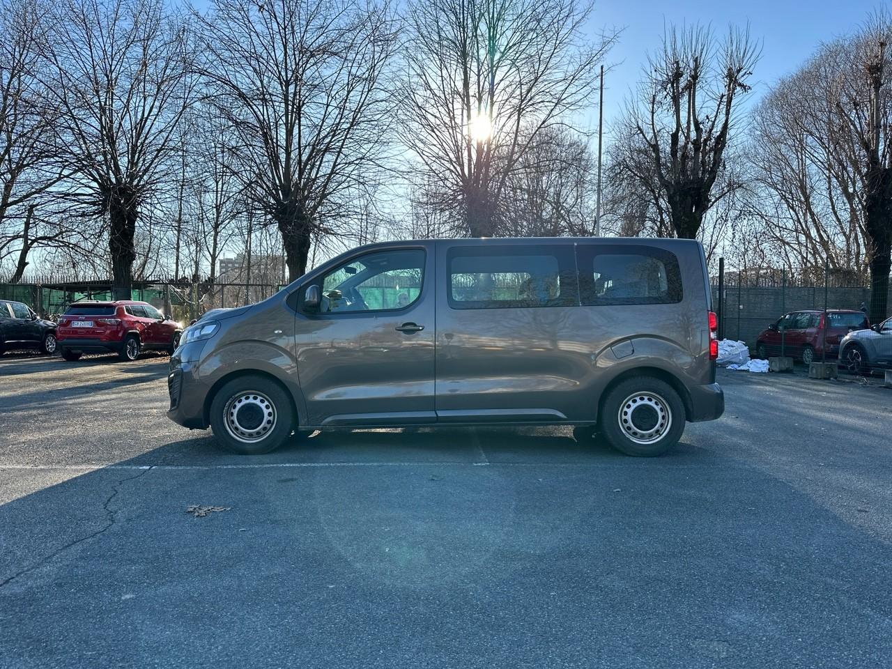 Opel Opel Vivaro usata, con chiusura centralizzata a distanza