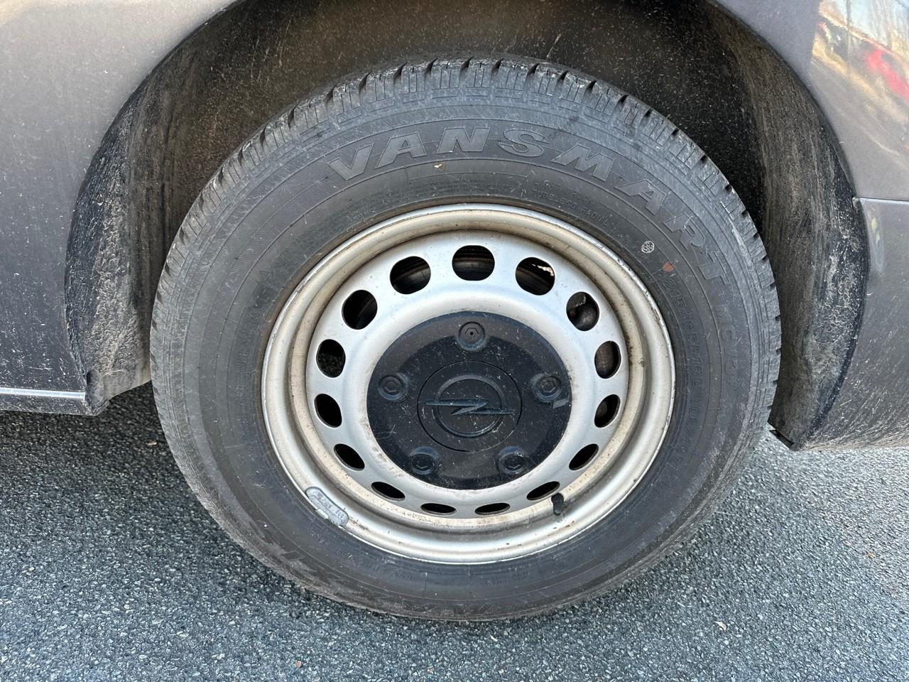 Opel Opel Vivaro usata, con airbag laterale anteriore