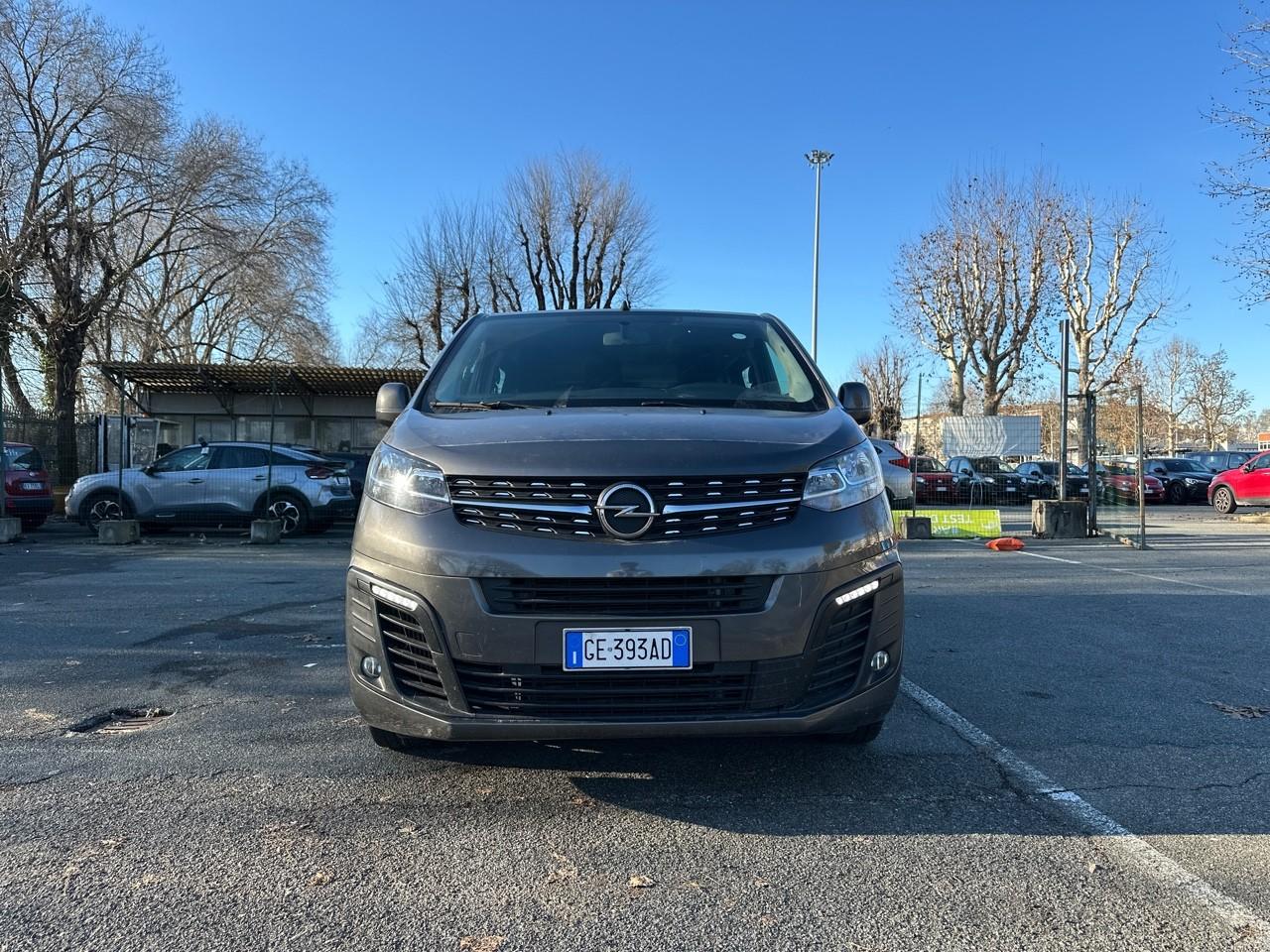 Opel Opel Vivaro usata, con cinture sicurezza ant. conducente e passeggero con pretensionatori e reg. in altezza