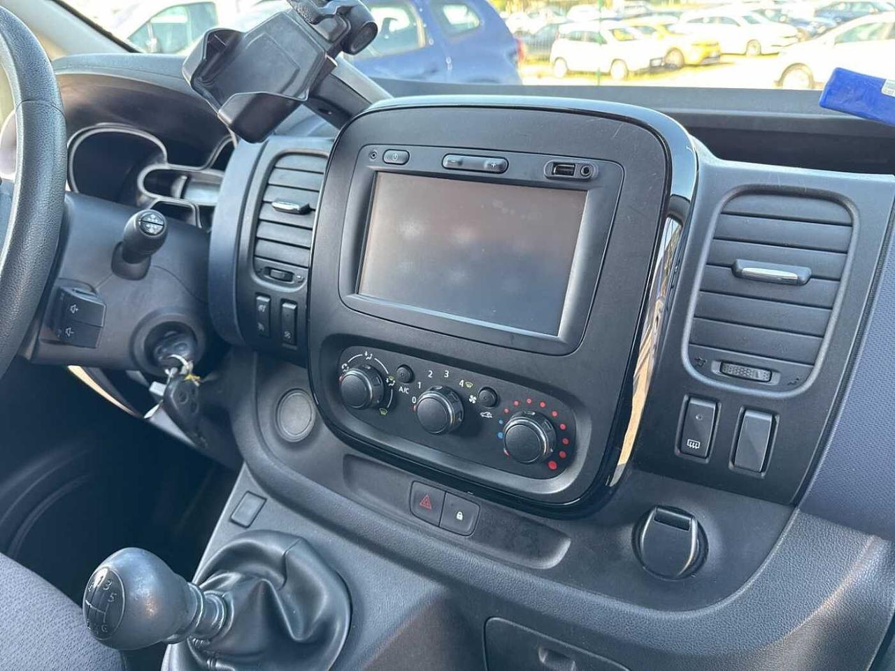 Opel Opel Vivaro usata, con bluetooth