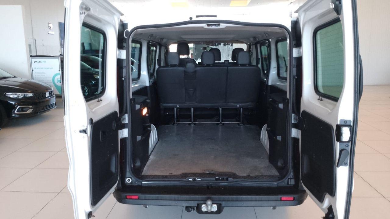 Opel Opel Vivaro usata 23