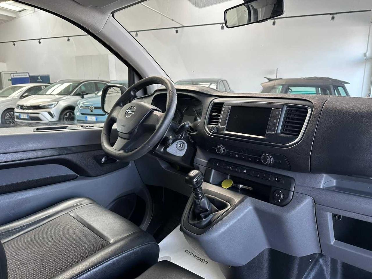 Opel Opel Vivaro usata, con 4000