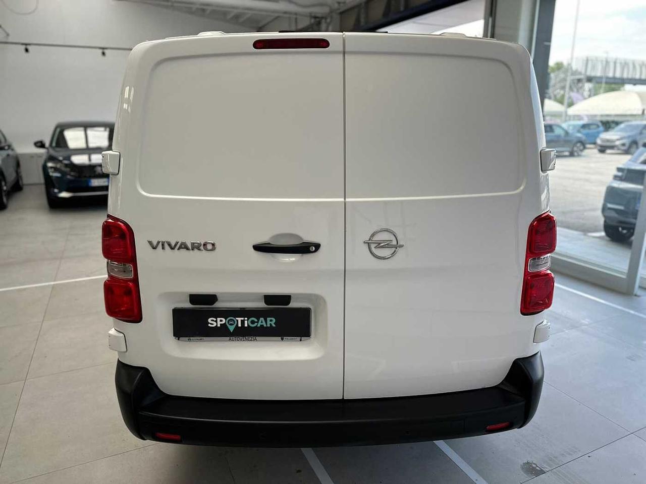 Opel Opel Vivaro usata, con cerchi in acciaio 16" con coprimozzo
