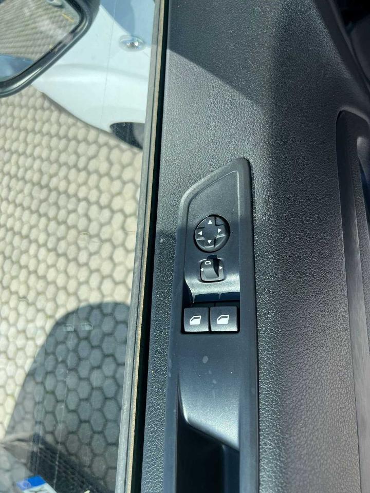 Opel Opel Vivaro usata 16