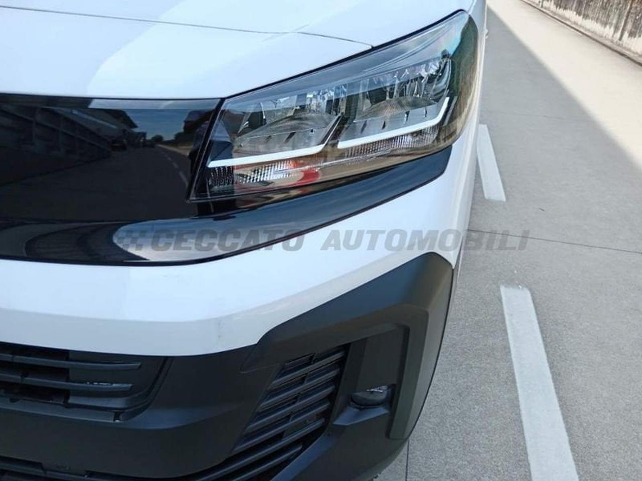Opel Opel Vivaro usata 9