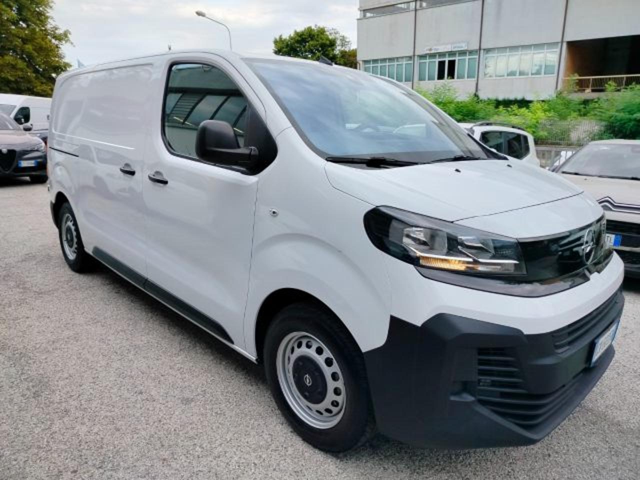 Opel Opel Vivaro usata, con cruise control