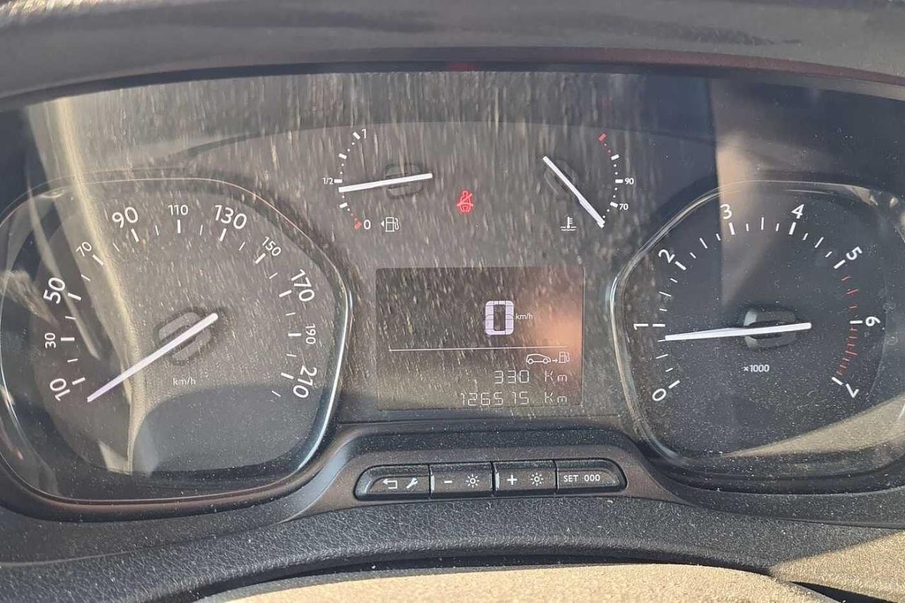Opel Opel Vivaro usata 3