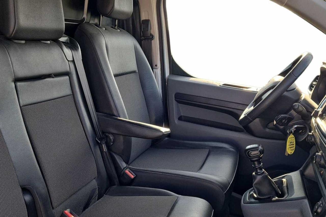 Opel Opel Vivaro usata 7