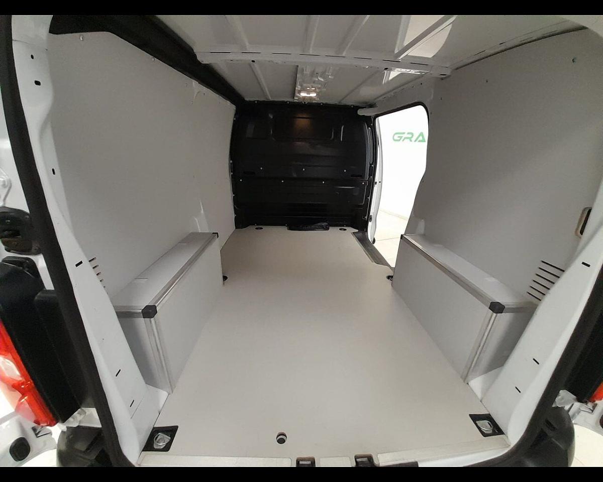 Opel Opel Vivaro usata 17