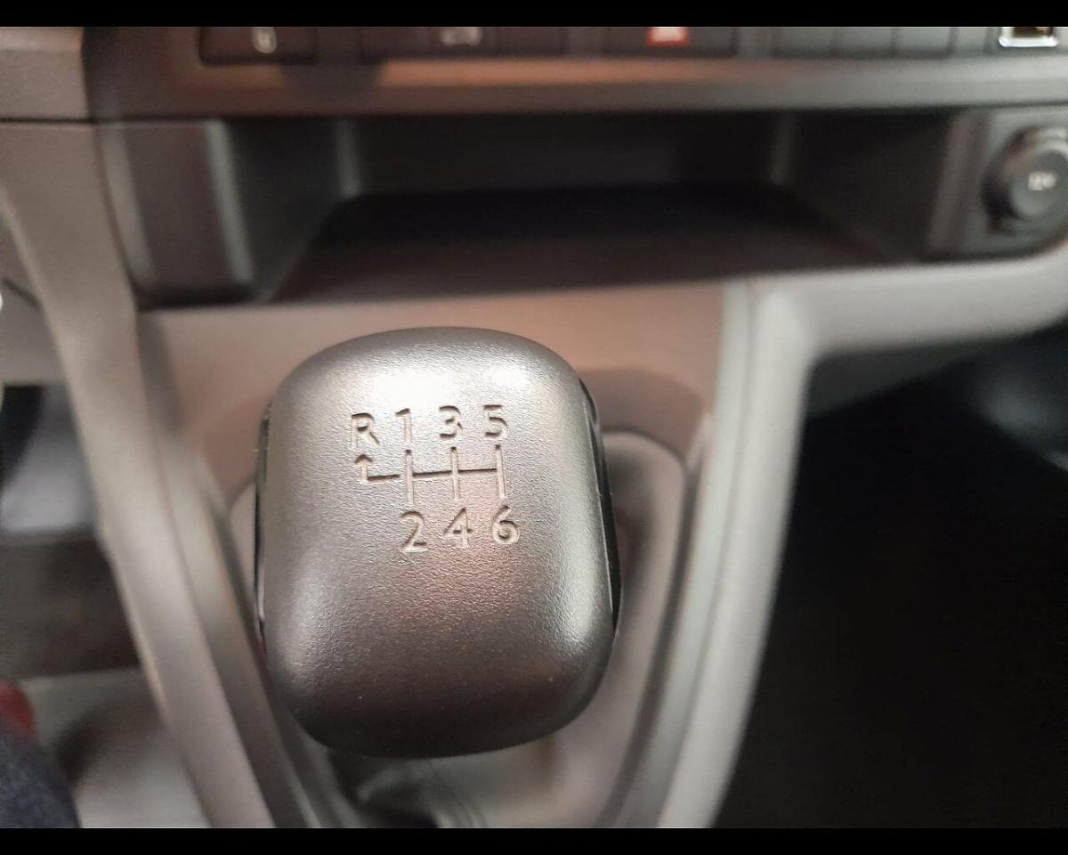 Opel Opel Vivaro usata 9