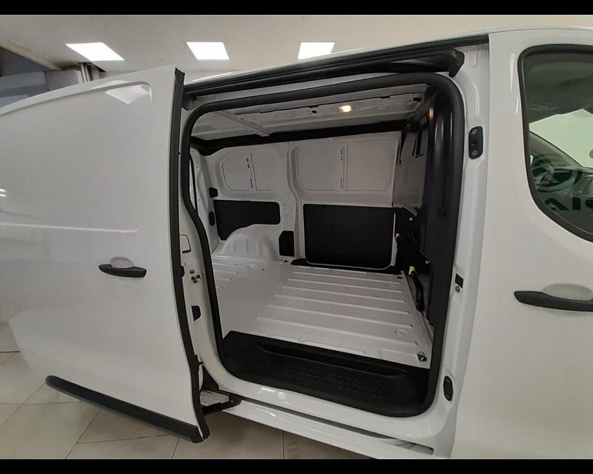 Opel Opel Vivaro usata 24