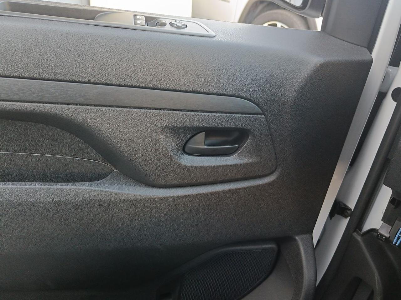 Opel Opel Vivaro usata 4