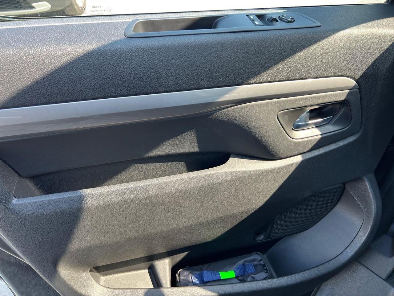 Opel Opel Vivaro usata 4