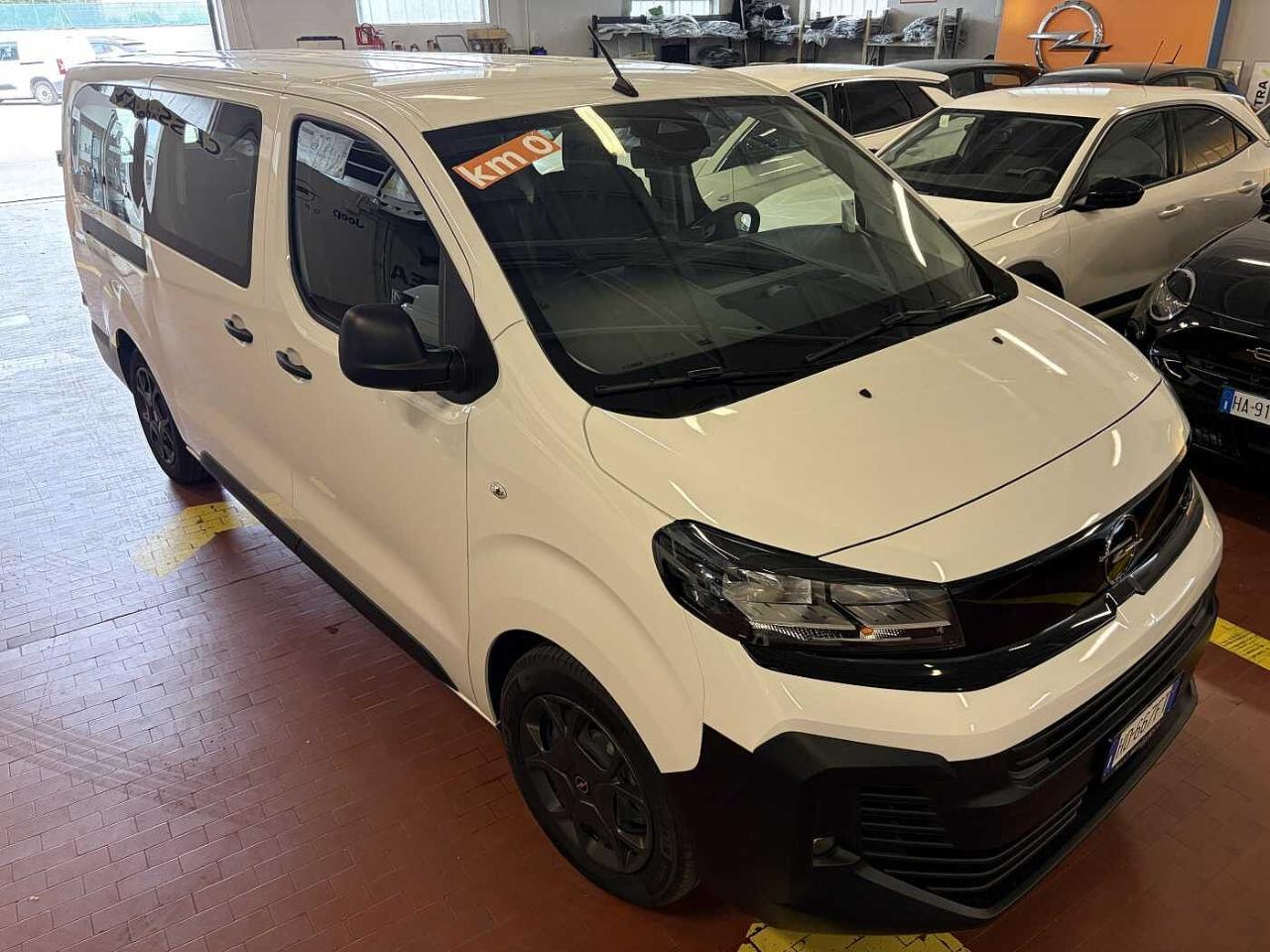 Opel Opel Vivaro VIVARO 2.2 BlueHDI 180CV AT8 L