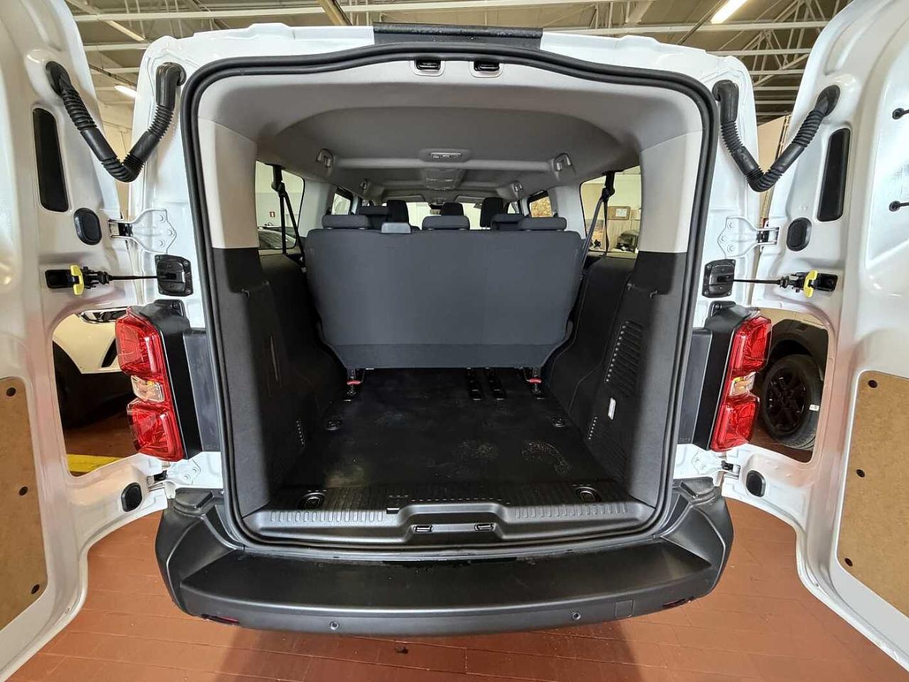 Opel Opel Vivaro usata 6