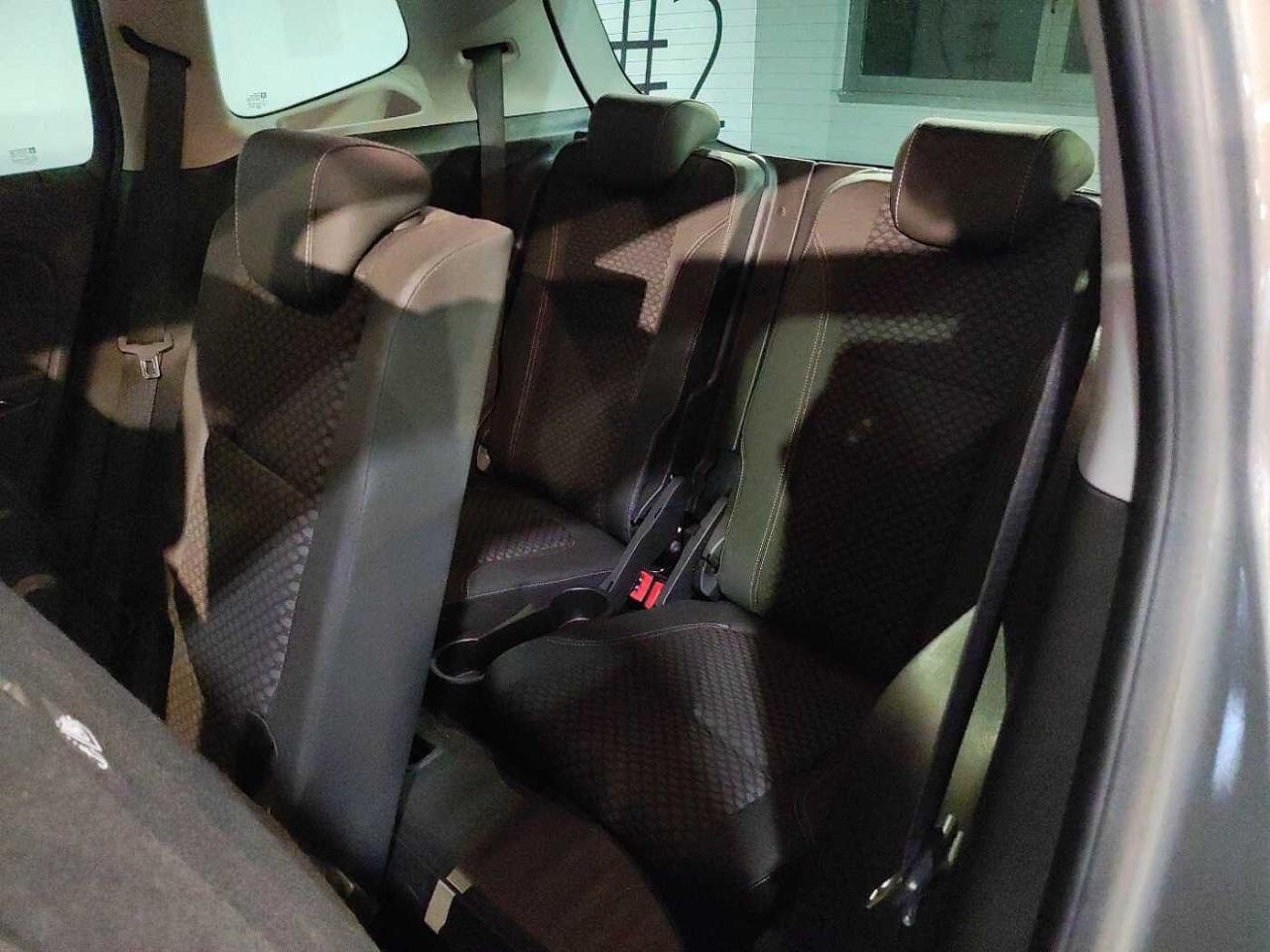 Opel Opel Zafira usata, con 4x Airbag (fontali + laterali)