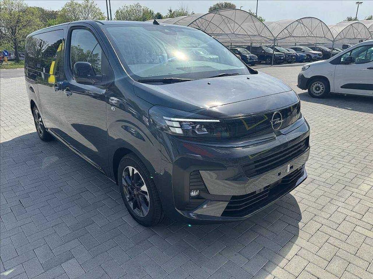 Opel Opel Zafira Life ZAFIRA LIFE Business Elegance 2.0d 180cv S&S M AUTOMATICA in P