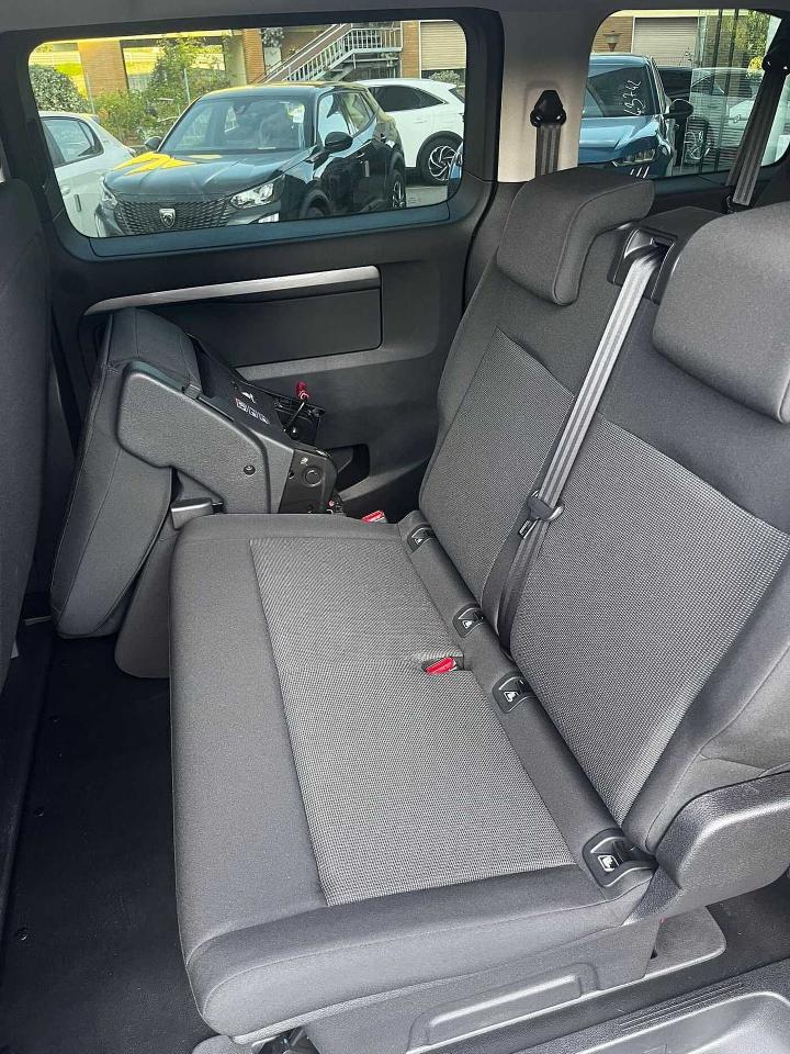 Opel Opel Zafira Life usata, con 4x Airbag (fontali + laterali)