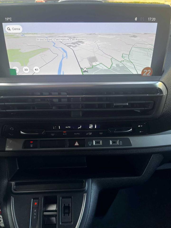 Opel Opel Zafira Life usata, con 8 sedili