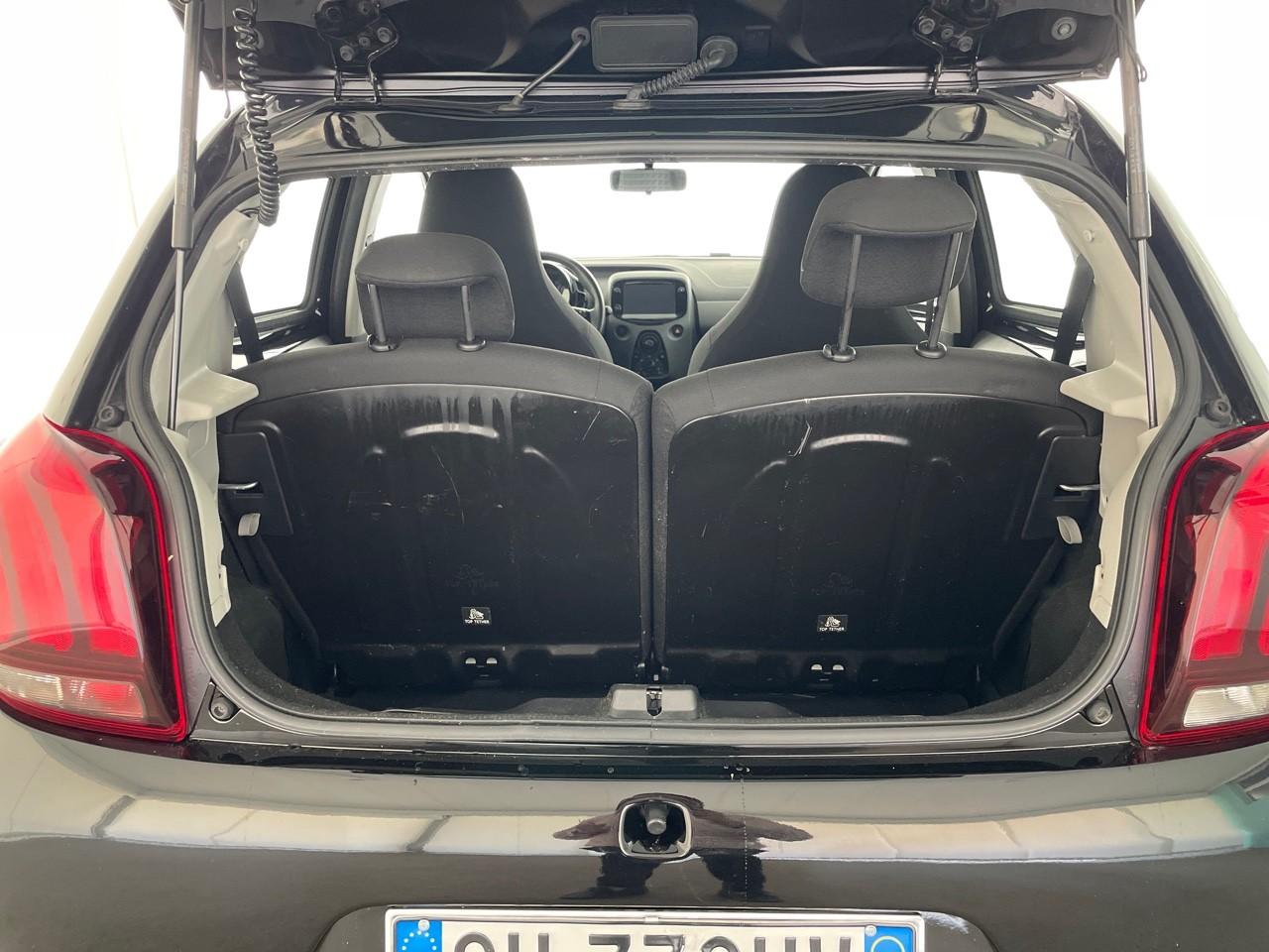 Peugeot Peugeot 108 usata, con conness.dispositivi est.intrattenimento include ingresso aux anteriore, include porta usb anteriore, 1 e 0