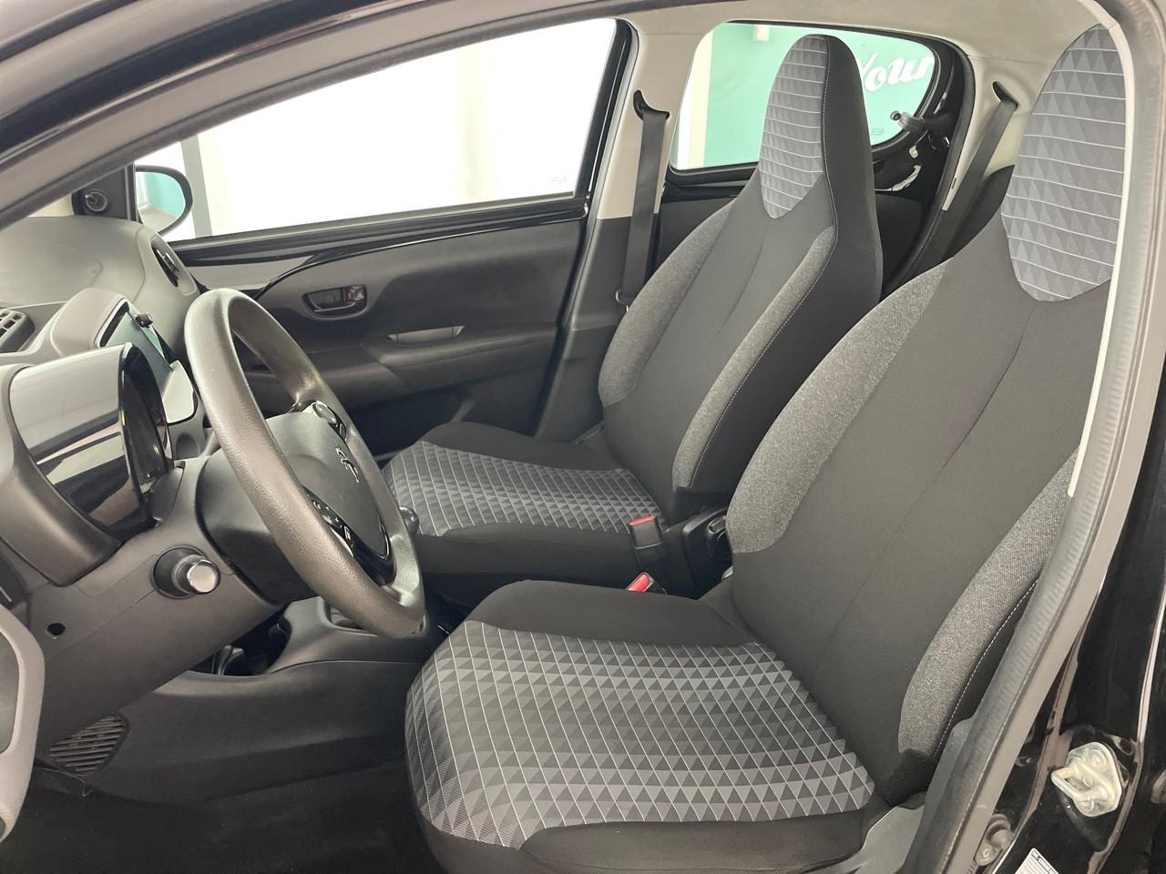 Peugeot Peugeot 108 usata, con copertura bagagli rigida