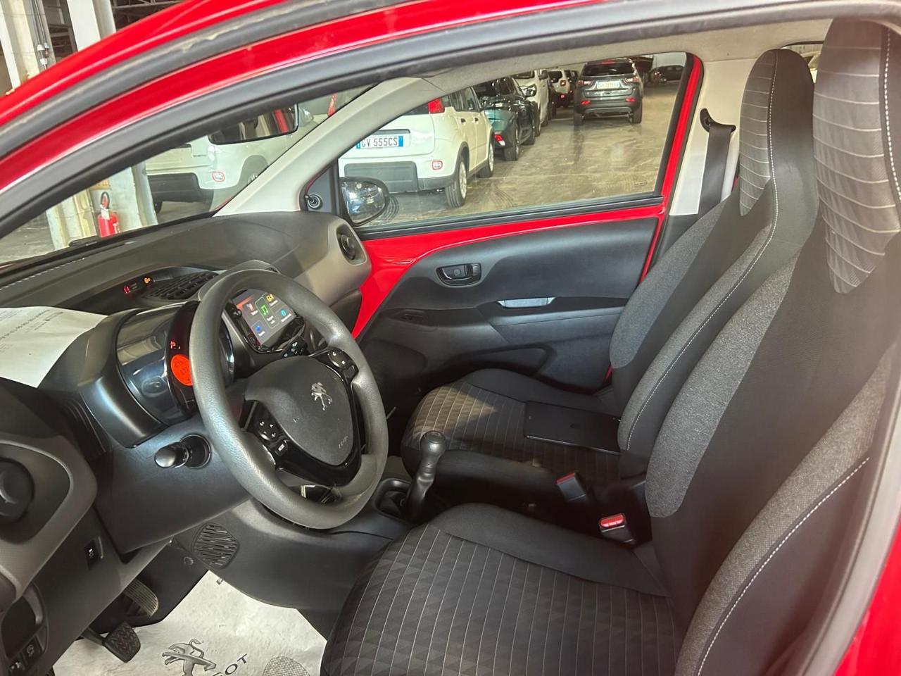 Peugeot Peugeot 108 usata 13