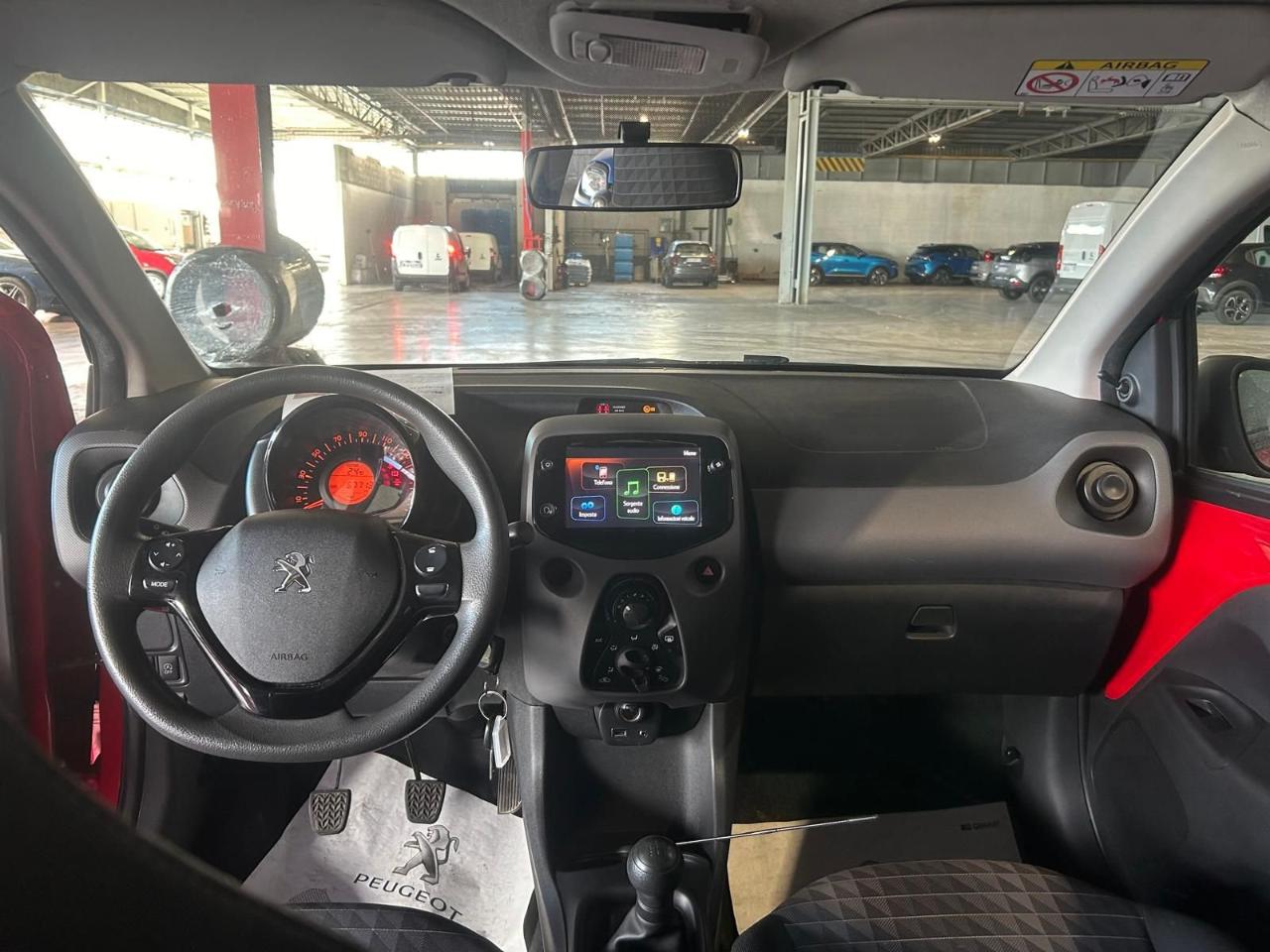 Peugeot Peugeot 108 usata 21
