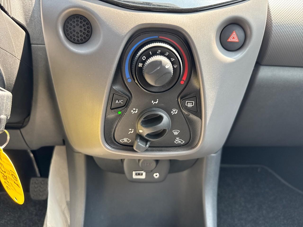 Peugeot Peugeot 108 usata, con airbag laterali a tendina ant./post.