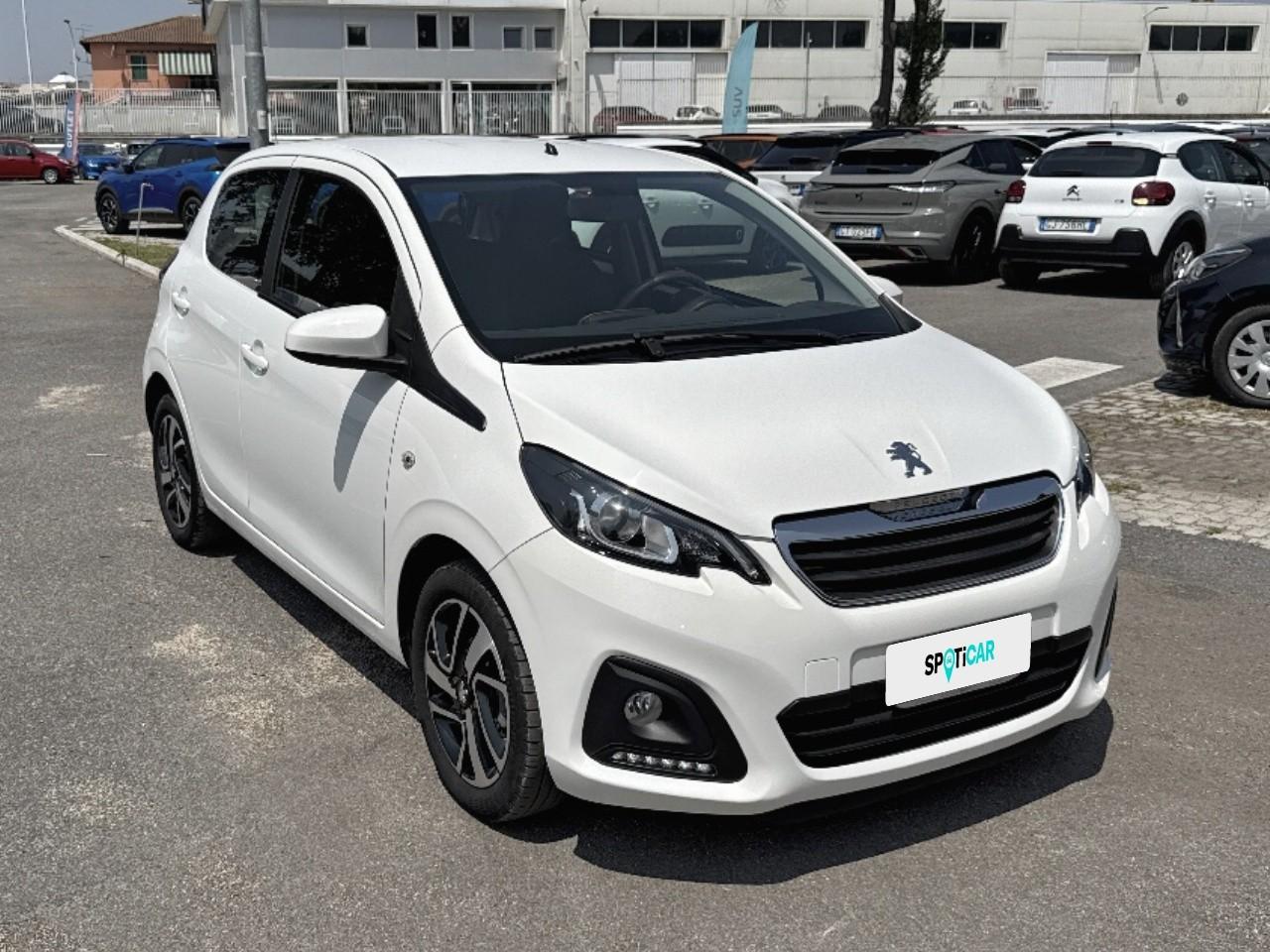 Peugeot Peugeot 108 usata, con comando luci manuale