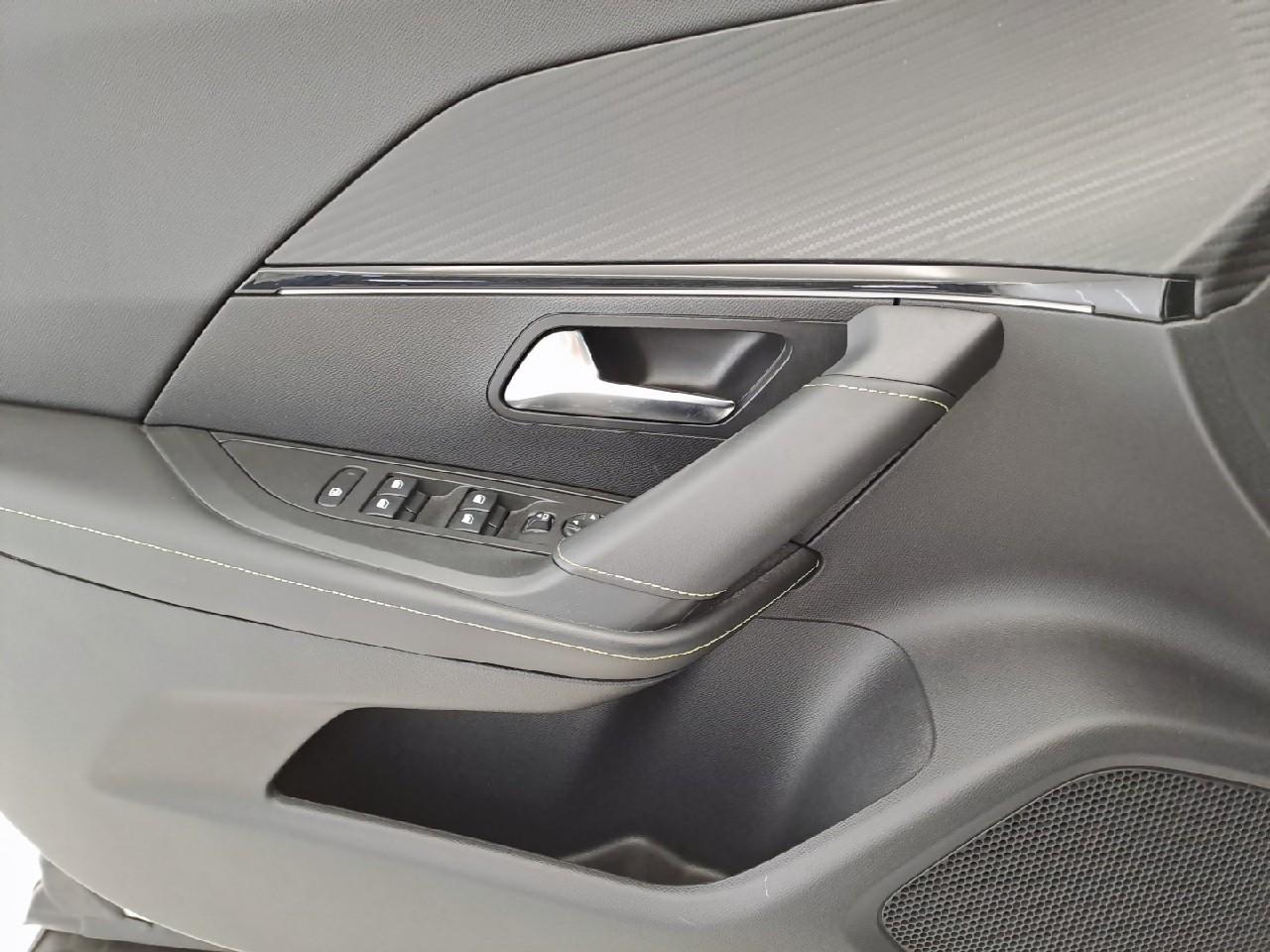 Peugeot Peugeot 2008 usata 7