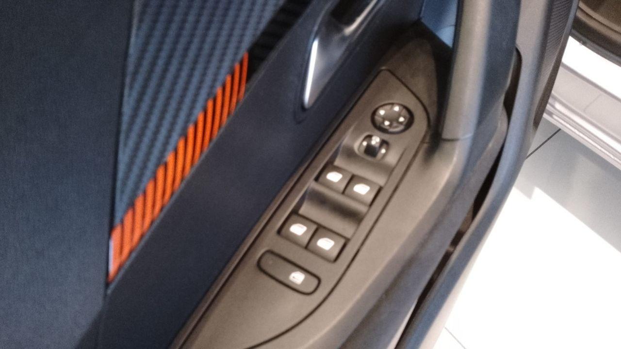 Peugeot Peugeot 2008 usata 10