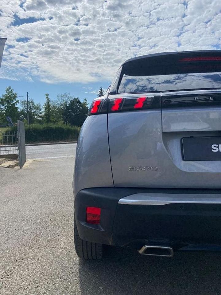Peugeot Peugeot 2008 usata, con vetri elettrici