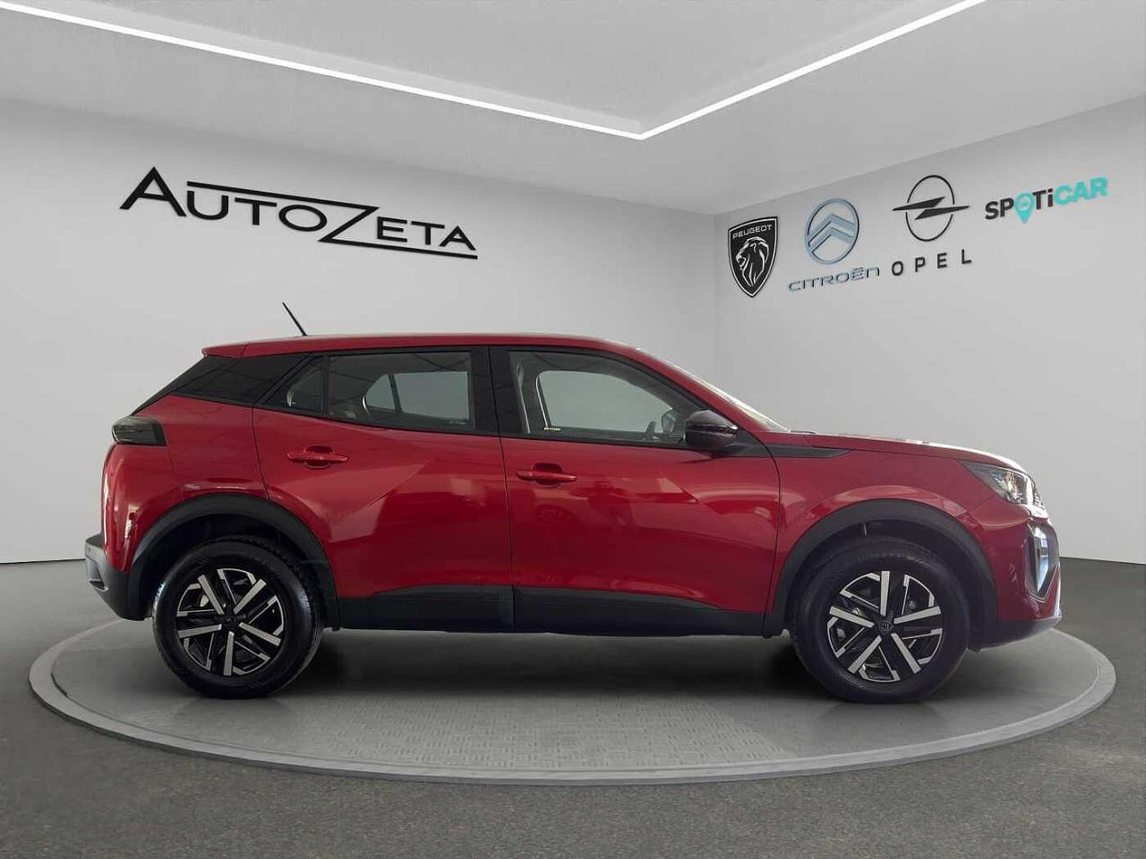 Peugeot Peugeot 2008 usata, con Appoggiabraccia delle porte anteriori e posteriori in tessuto Rimini Mistral
