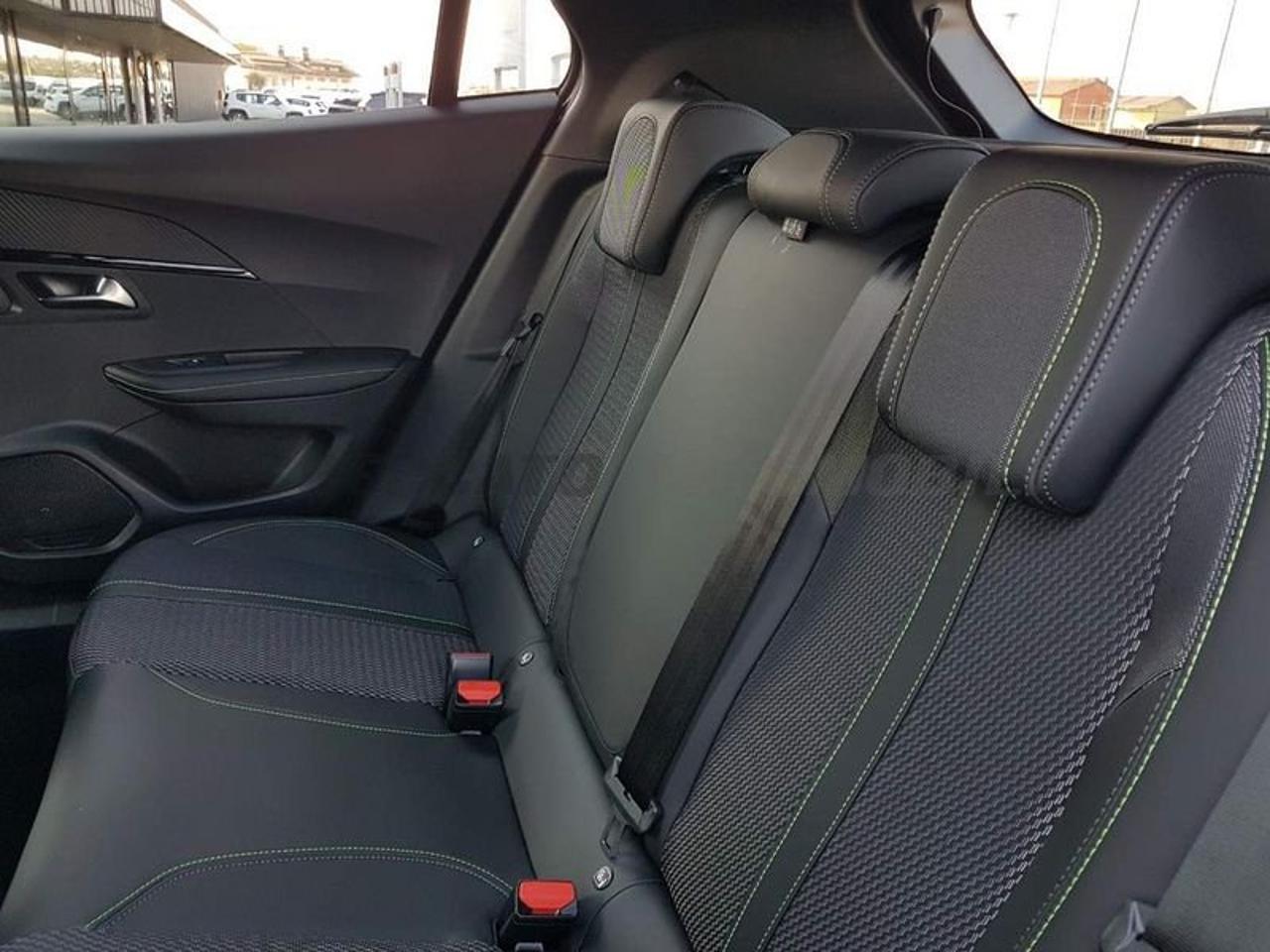 Peugeot Peugeot 2008 usata 13