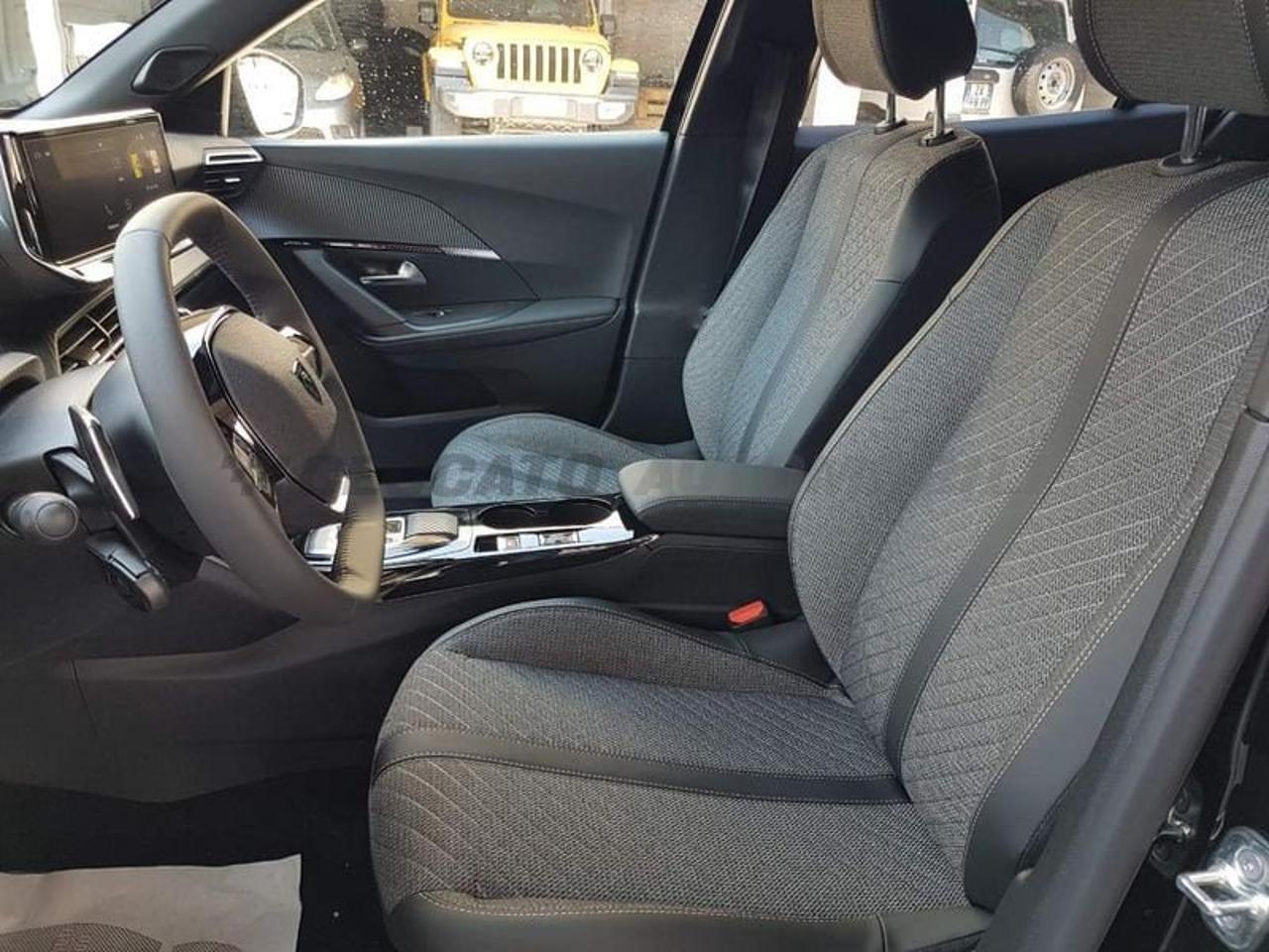 Peugeot Peugeot 2008 usata, con servo sterzo