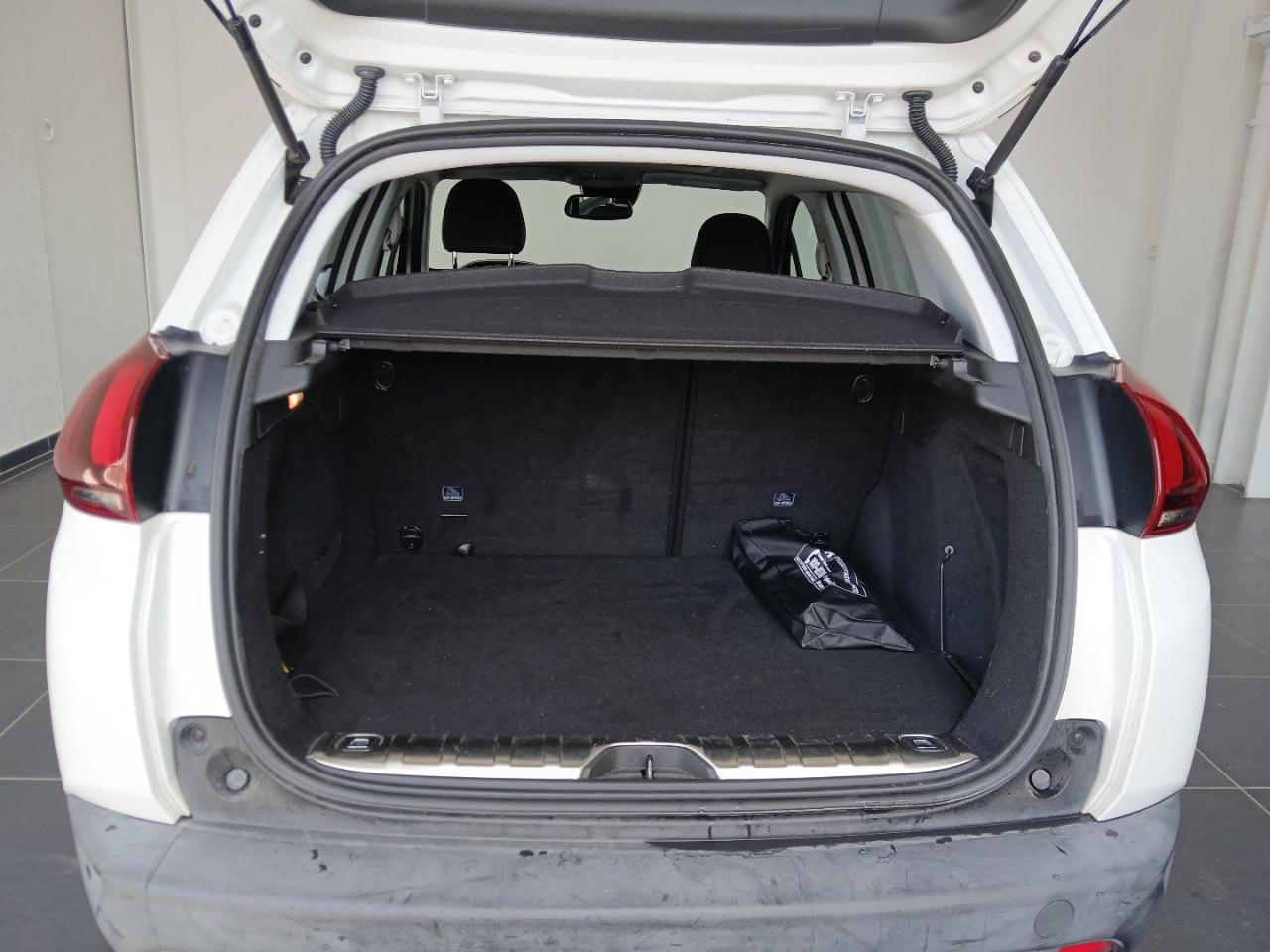 Peugeot Peugeot 2008 usata, con airbag