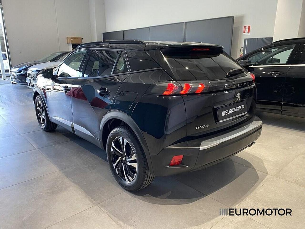 Peugeot Peugeot 2008 usata, con vetri oscurati