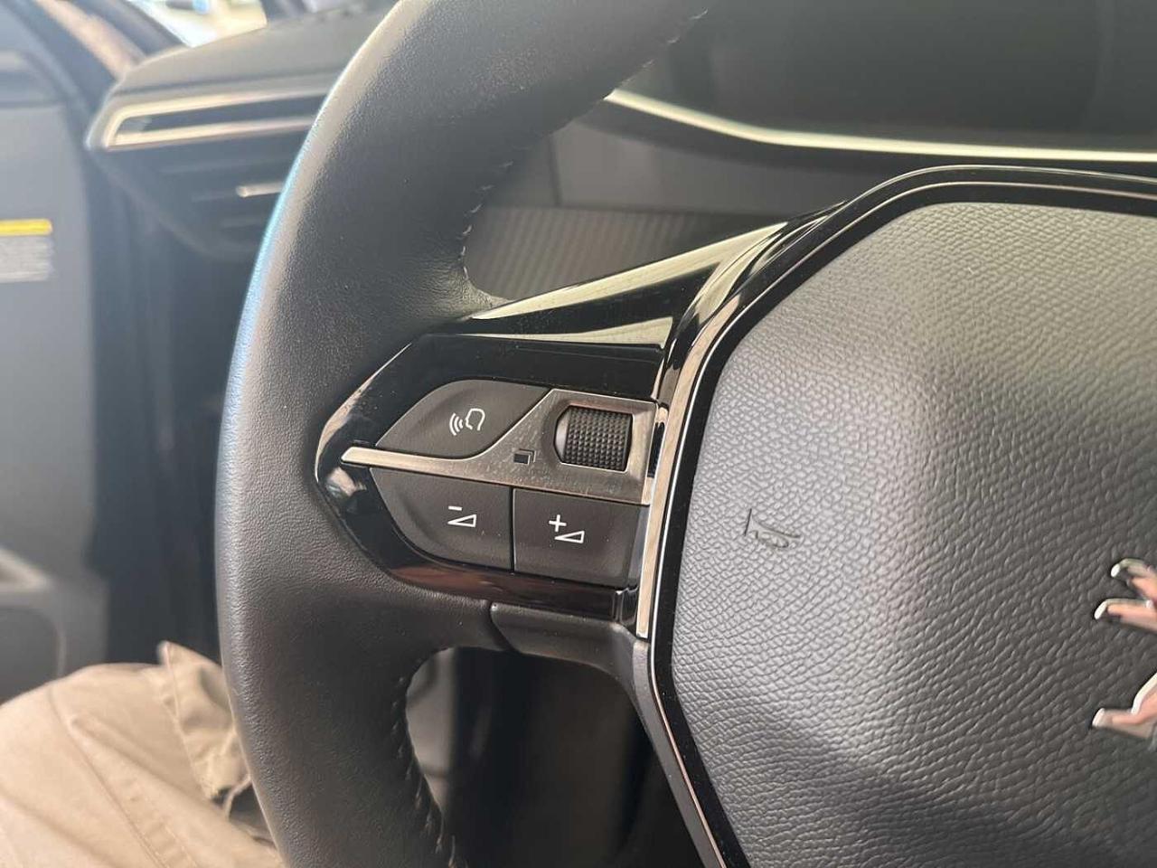 Peugeot Peugeot 2008 usata, con clima automatico