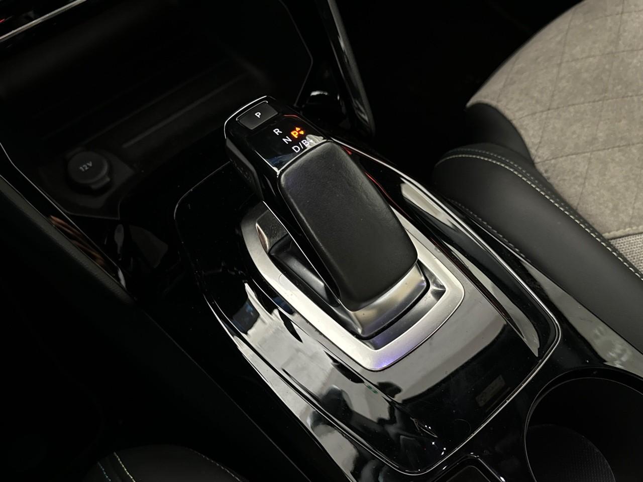 Peugeot Peugeot 2008 usata, con Aria condizionata controllata a distanza via telefono, include timer, Illimitato e include raffreddamento